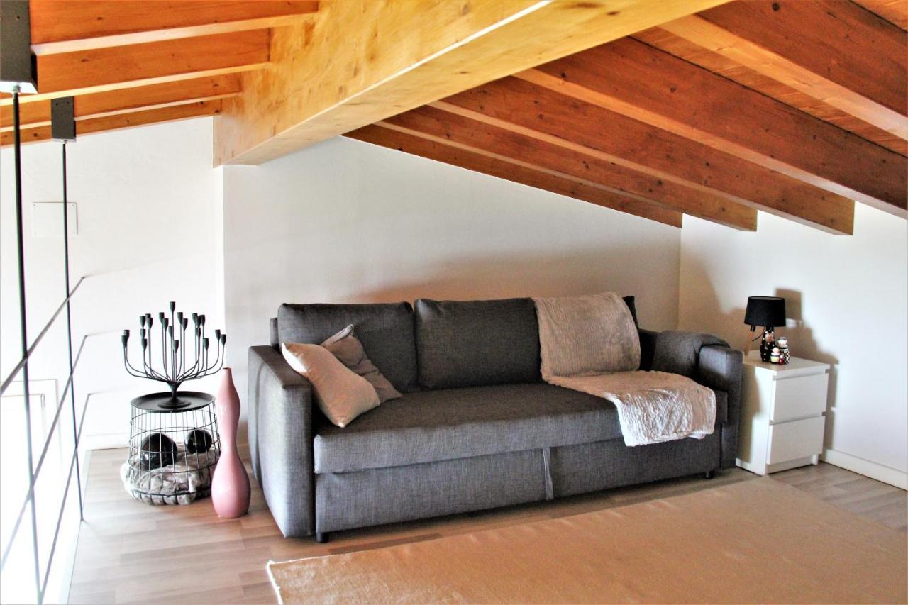 Casa Franka Garda Lake View トスコラーノ・マデルノ エクステリア 写真